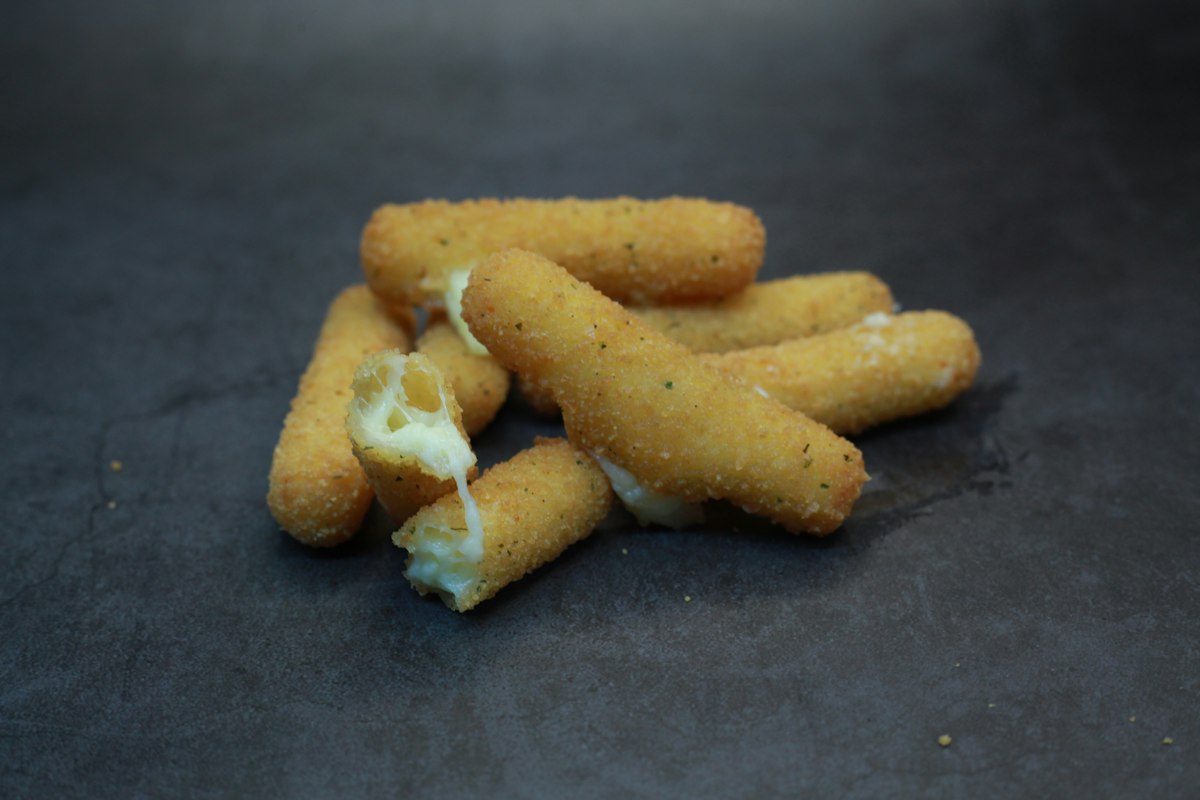 Mozzarella Sticks